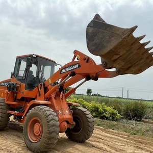 รถตักล้อยางมือสอง 10 ตัน ยี่ห้อ Doosan รุ่น DL303 DL503-9C ขายราคาถูก - Product Image 2