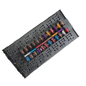 Hộp cầu chì 4838244 cho 503645209 hàng ngày - Product Image 4