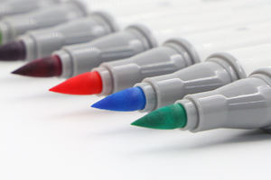 Set <span class=keywords><strong>di</strong></span> <span class=keywords><strong>Pennarelli</strong></span> <span class=keywords><strong>a</strong></span> Doppia Punta Personalizzati IERS, 300 Colori e 48 Colori, <span class=keywords><strong>Pennarelli</strong></span> <span class=keywords><strong>a</strong></span> <span class=keywords><strong>Base</strong></span> Alcolica per Disegno Artistico - Product Image 4