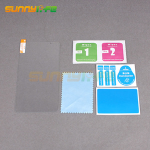 Sunnylife 5.5in Trempé Verre Film HD Film Protecteur D'écran pour <span class=keywords><strong>DJI</strong></span> <span class=keywords><strong>Phantom</strong></span> 4 <span class=keywords><strong>PRO</strong></span> + <span class=keywords><strong>V2</strong></span>.<span class=keywords><strong>0</strong></span> Télécommande Affichage - Product Image 3