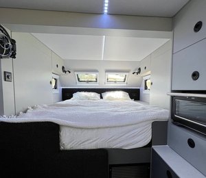 <span class=keywords><strong>Caravane</strong></span> de voyage tout-terrain 4x4 moderne avec cadre en aluminium léger et fibre de verre, mobilier de luxe, norme européenne - Product Image 2
