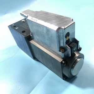 0811404817 4WRPEH10C3B100L-2XG24K0F1M DIRECTIONNEL PROPORTIONNEL - Product Image 1