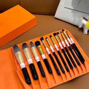 Juego de brochas de maquillaje portátiles, duraderas y fáciles de limpiar, venta al por mayor de fábrica. - Product Image 6