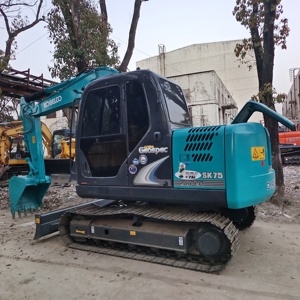 รถขุดตีนตะขาบ Kobelco SK75 มือสอง พร้อมปั๊มเครื่องยนต์และมอเตอร์-ระบบไฮดรอลิกครบชุด ขายราคาถูก - Product Image 4