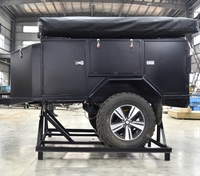 Luxe 4x4 Mini Voiture Camping Récréatif RV Voyage Remorque Petit Véhicule Tout-Terrain avec Accessoires High-Tech
