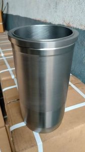 Suku Cadang Mobil Original OEM Cylinder Liner OE11012-79200 79201 C8701 untuk NISS an Patrol / Safari Cedric Mesin SD33T - Product Image 6