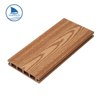 Maison flottante sur l'eau, maison en plastique, modulaire