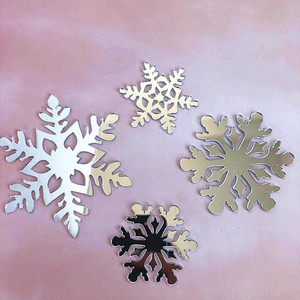 Set di 4 Decorazioni per Torta in Acrilico con Fiocchi di Neve per <span class=keywords><strong>Natale</strong></span> <span class=keywords><strong>e</strong></span> Capodanno, Topper per Torta di Compleanno - Product Image 2
