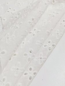 Tela 100% Algodón Puro, Bordada a Máquina, Orgánica, Ligera, Versátil para Vestidos, Camisas y Bolsos, Gran Venta - Product Image 3