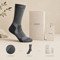Chaussettes de compression sportives gris foncé à compression graduée pour mollets, avec tableau de mesure, manchette plus large et tricot à bout plat