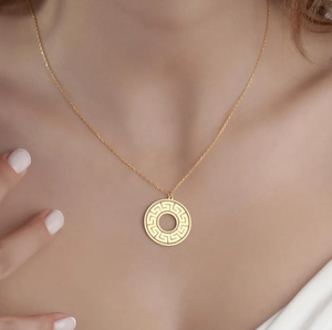 Greek Style Necklace Ancient Greek Patterned <strong>Jewelry</strong> Endless Round <strong>Labyrinth</strong> Pendant Classical Engraved Necklace High Quality - Product Image 3