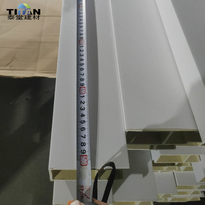 <span class=keywords><strong>Plaque</strong></span> <span class=keywords><strong>murale</strong></span> en <span class=keywords><strong>PVC</strong></span> Lambrin pour intérieur et extérieur, panneau mural en <span class=keywords><strong>PVC</strong></span>, revêtement WPC pour décoration extérieure - Product Image 2