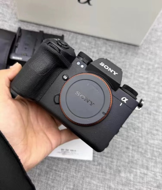 Used Digital Cameras A1M2 Full Frame 8K Mirrorless Camera Original 30 Frames Per Second Continuous Shooting