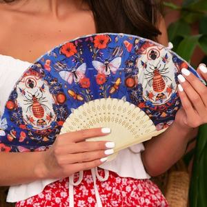 Ventilador de mano de bambú impreso por sublimación de diseño personalizado Técnica pintada estilo Hada 21cm X 38cm para regalos de cena - Product Image 2