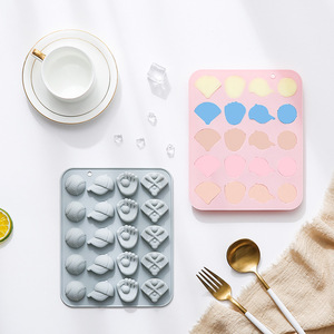 Moldes de Silicona Antiadherentes con Diseño de Béisbol, Reutilizables, de Grado Alimenticio, Lindos Moldes Magnéticos de Silicona para Chocolate, Dulces y Hielo - Product Image 2