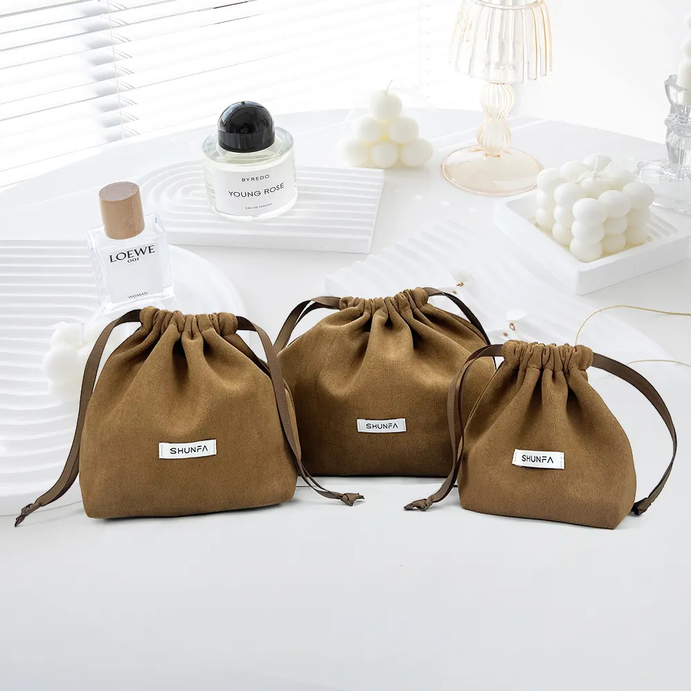 Luxo Personalizado Embalagem Pequena Poeira Custom Gift Pouch Jóias Cosméticos Maquiagem Velvet Drawstring Bag Com Logotipo