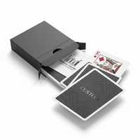 Baraja de Póker Personalizada con Relieve en Plata, Impresión CMYK a 4 Colores, Núcleo Azul, Regalo Premium para Promoción Corporativa