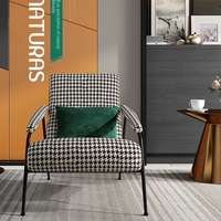 Canapé modulaire moderne avec dossier en bois massif, design luxueux et léger en tissu pour salon, balcon et petit appartement