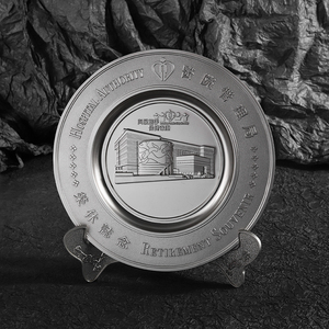 <span class=keywords><strong>Placas</strong></span> Premios Proveedor personalizado Aleación <span class=keywords><strong>de</strong></span> zinc en relieve Plata mate Logotipo 3D <span class=keywords><strong>Grabado</strong></span> Placa conmemorativa Placa <span class=keywords><strong>de</strong></span> metal <span class=keywords><strong>de</strong></span> recuerdo - Product Image 4