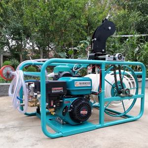 เครื่องพ่นยา<span class=keywords><strong>ฆ่า</strong></span>แมลงอัตโนมัติแบบหมุนได้ 360 องศา ใช้เชื้อเพลิงเบนซิน สำหรับ<span class=keywords><strong>ฉีด</strong></span>พ่นยาในฟาร์มและสวนผลไม้ ราคา - Product Image 2