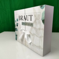 Grossiste Grande quantité 24 calendriers de l'avent à double porte ouverte Boîtes de maquillage de l'avent Grandes feuilles d'or vides Calendrier de Noël