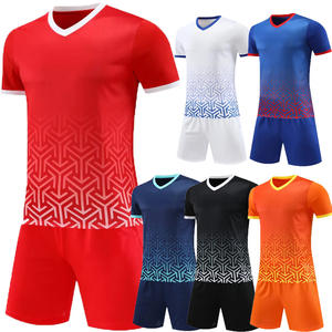 Meest Populaire 100% Polyester Voetbalkleding Topclub Uit Voetbal Truien Ademende Voetbal T-Shirts - Product Image 1