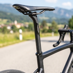 TOSEEK 27.2/31.6mm T800 <span class=keywords><strong>Tige</strong></span> <span class=keywords><strong>de</strong></span> <span class=keywords><strong>Selle</strong></span> en <span class=keywords><strong>Carbone</strong></span> pour Vélo <span class=keywords><strong>de</strong></span> Route, VTT et <span class=keywords><strong>Gravel</strong></span>, Décalage 20mm, 350/400mm, <span class=keywords><strong>Tige</strong></span> <span class=keywords><strong>de</strong></span> <span class=keywords><strong>Selle</strong></span> <span class=keywords><strong>de</strong></span> Vélo Personnalisée 146-165g OEM - Product Image 1