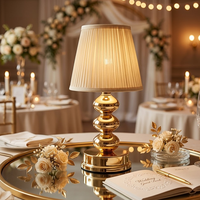 Lampe de chevet rechargeable dorée pour mariage avec abat-jour plissé, idéale pour hôtels et restaurants, lampe de table sans fil de luxe
