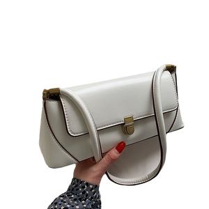 กระเป๋าสะพายไหล่ทรงอานม้าขนาดเล็กสไตล์เกาหลี INS สำหรับผู้หญิง ทำจากหนัง PU สายสะพายเดี่ยว ความจุ 3 ลิตร+ เหมาะสำหรับชุดทำงานและชุดลำลอง - Product Image 5