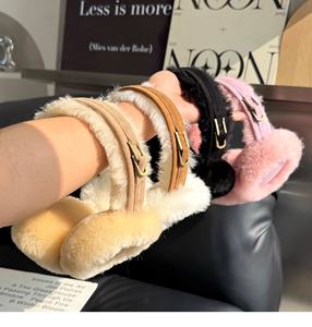 सर्दियों के कारखाने के लिए अनुकूलन क्लासिक शेपस्किन कान गर्म कपड़े और धातु सहायक के साथ शीयरलिंग इयरमफ - Product Image 1