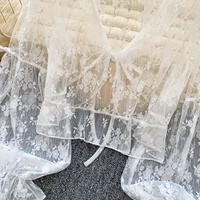 Chemisiers décontractés à manches longues en dentelle pour femmes, chemises à manches lanternes en patchwork de dentelle, hauts élégants pour femmes, vêtements féminins en gros