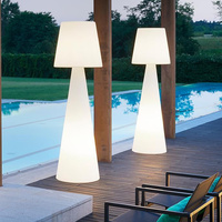 Lampadaire LED RGB Colonne Cylindrique Haute Carrée pour Mariage, Décoration Extérieure en Acrylique