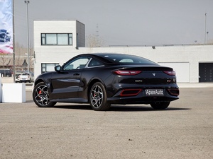 電気自動車R19トリムスポーツカー2023ネタGT580中古車AWD 580 KM - Product Image 5