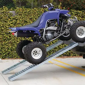 Ağır araba yükleme rampaları, çok fonksiyonlu uzun çelik katlanır motosiklet 4 dört tekerli araç ATV kamyonet yatak yükleme rampası