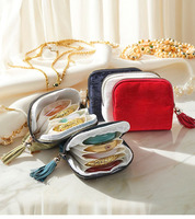 Mini pochette organisateur de bijoux portable avec 5 compartiments et fermeture éclair, doublure douce anti-emmêlement et anti-rayures pour boucles d'oreilles
