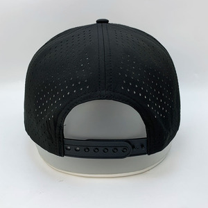 OEM đen 5 Bảng điều khiển thiết kế PVC cao su vá Polyester laser cắt lỗ không thấm nước tùy chỉnh mũ thể thao gorras Mũ bóng chày - Product Image 2