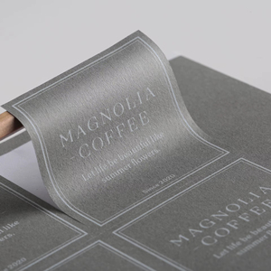 Etiqueta Adhesiva de Papel Impermeable Personalizada con Recubrimiento UV, Impresa para Botellas, Frascos, Cajas y Embalajes Promocionales - Product Image 6