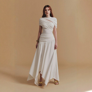 Abiti da donna semplici negozio di moda 2025 nuova moda estiva tinta unita plissettata bianca gonna lunga fino al pavimento - Product Image 1
