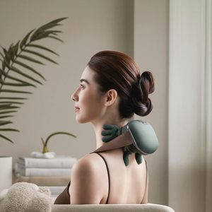 เครื่องนวดคอและไหล่ BNB N7 พร้อมฟังก์ชั่นความร้อนและการนวดแบบคลึง ฟังก์ชั่นดนตรี ใช้พลังงานจาก USB อเนกประสงค์สำหรับใช้ในบ้าน - Product Image 2