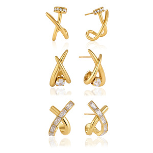 Boucles d'oreilles clous en <span class=keywords><strong>acier</strong></span> <span class=keywords><strong>inoxydable</strong></span> plaqué or 18 carats avec zircon cubique en forme de croix X, placage PVD, pour femme, bijou quotidien, cadeau - Product Image 5