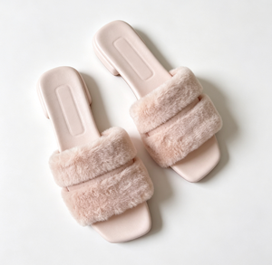 Pantoufles douces en fausse fourrure rose poudré pour femmes, à deux brides, antidérapantes, pour chambre d'enfant, commande d'essai pour distributeurs - Sweet Lady - Product Image 5