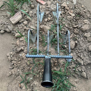 <span class=keywords><strong>Houe</strong></span> tout-en-un à cinq dents en acier au carbone avec manche en bois très résistant pour le jardinage et le défrichement des terres - Product Image 6