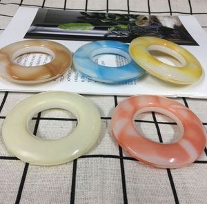 Œillets à Anneaux Décoratifs en Plastique pour Rideaux, Vente en Gros, Couleurs Variées - Product Image 4