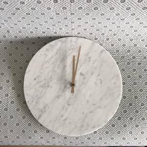 Italia Carrara <span class=keywords><strong>Reloj</strong></span> <span class=keywords><strong>de</strong></span> <span class=keywords><strong>pared</strong></span> <span class=keywords><strong>de</strong></span> mármol blanco Carrara <span class=keywords><strong>reloj</strong></span> <span class=keywords><strong>de</strong></span> mármol blanco - Product Image 1