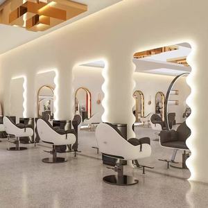 Miroir de Salon LED Irrégulier Sans Cadre pour Coiffure, Design Moderne en Acier Inoxydable, 3 Températures de Couleur Changeantes, Mural pour Salon de Coiffure - Product Image 4