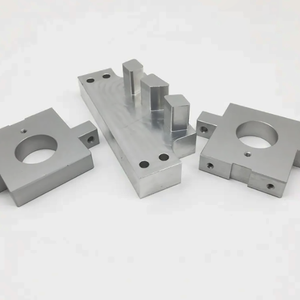 Piezas de Aluminio Mecanizadas por CNC Personalizadas, Componentes Metálicos de Torneado y Fresado de Precisión para Equipos Industriales - Product Image 3