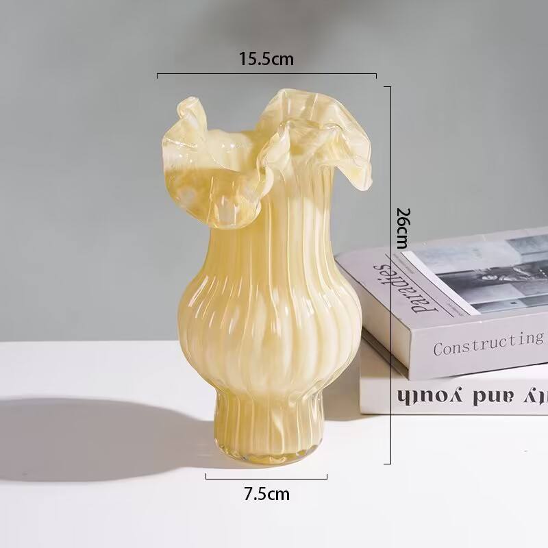 สีเหลือง