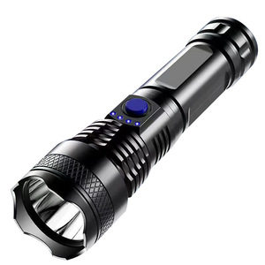 ไฟฉาย LED แบบชาร์จไฟได้ ระยะลำแสง 200-300 เมตร พร้อมหน้าจอแสดงผลสำหรับใช้ในกรณีฉุกเฉินกลางแจ้ง - Product Image 1