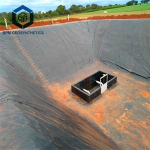 HDPE Polyethylene Vuông Geo Màng Tấm Mịn Màng Địa Kỹ Thuật Lỏng Clay Pond Liner Hồ Cá Ngoài Trời Pond Liners