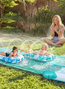 Toboggan aquatique double piste turquoise avec arroseur et 2 planches de surf pour enfants – Course en plein air dans le jardin - Product Image 6